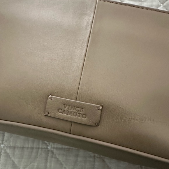 Vince Camuto x Fashion Jackson Trey Crossbody Bag - Picture 5 of 7